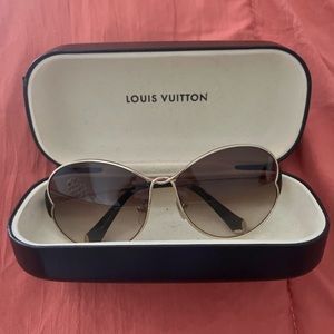 Butterfly LV sunglasses